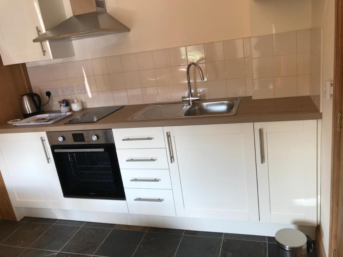 Nuneaton - Cottage - Sleeps 2 - Parking - Garden Esterno foto